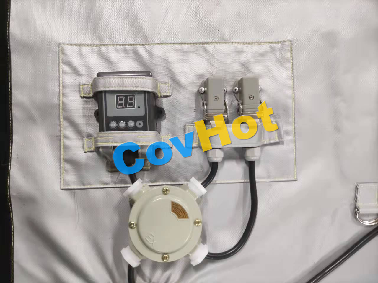 電伴熱<a href=http://m.qdangao.com/e/tags/?tagname=%E4%BF%9D%E6%B8%A9%E5%A5%97 target=_blank class=infotextkey>保溫套</a>