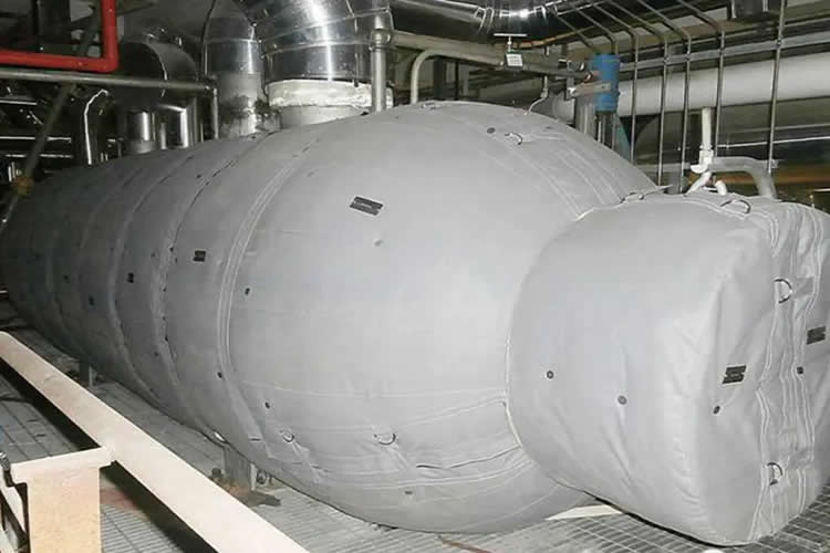 再沸器保溫,再沸器<a href=http://m.qdangao.com/e/tags/?tagname=%E4%BF%9D%E6%B8%A9%E5%A5%97 target=_blank class=infotextkey>保溫套</a>,<a href=http://m.qdangao.com/e/tags/?tagname=%E6%8D%A2%E7%83%AD%E5%99%A8%E4%BF%9D%E6%B8%A9 target=_blank class=infotextkey>換熱器保溫</a>